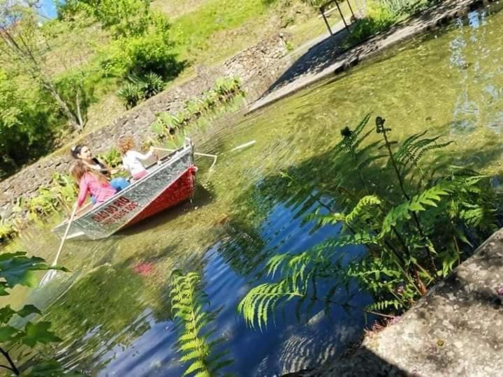 Quinta Da Chouza Agroturismo E Enoturismo Celorico De Basto Exteriör bild