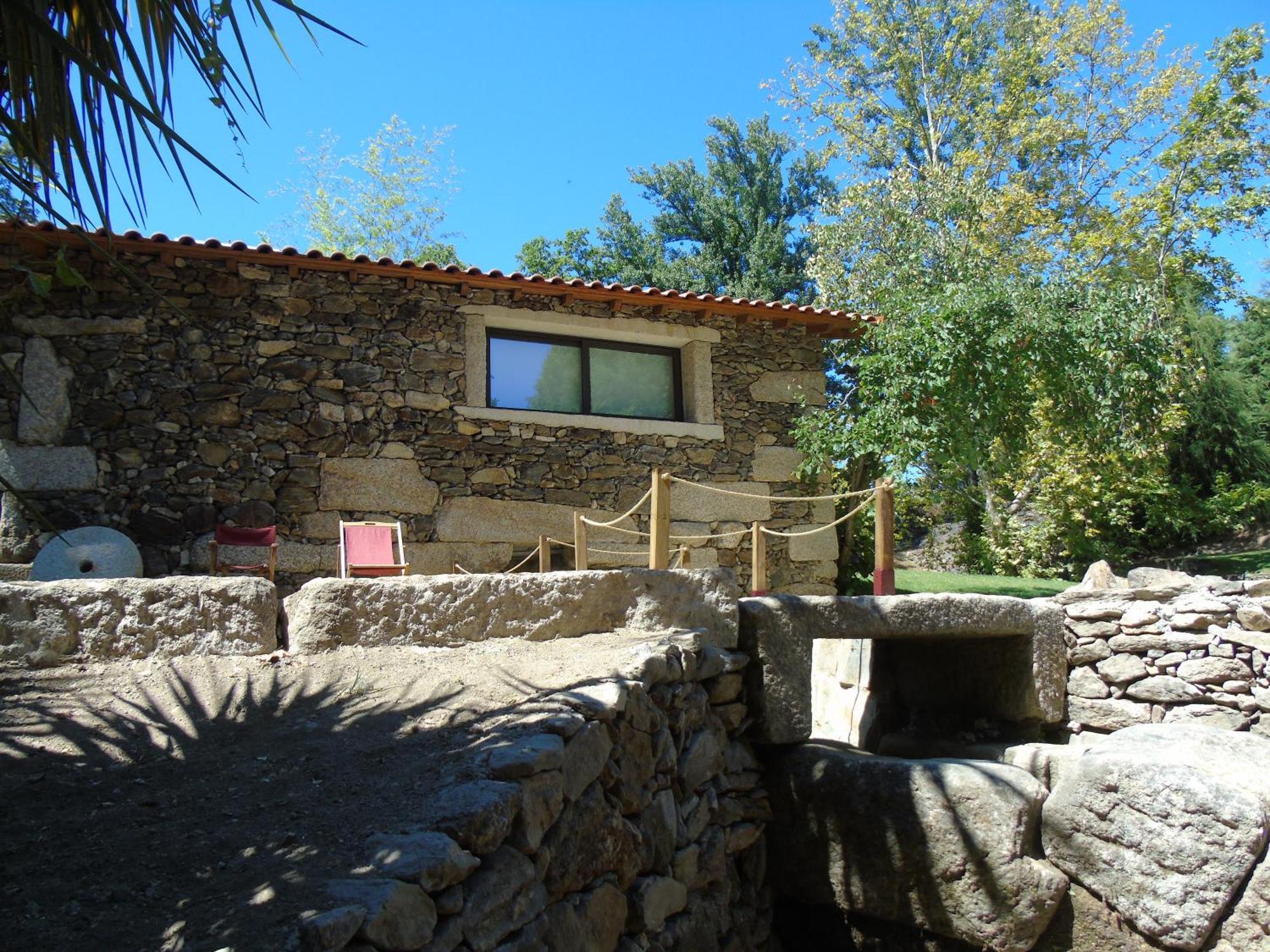 Quinta Da Chouza Agroturismo E Enoturismo Celorico De Basto Exteriör bild